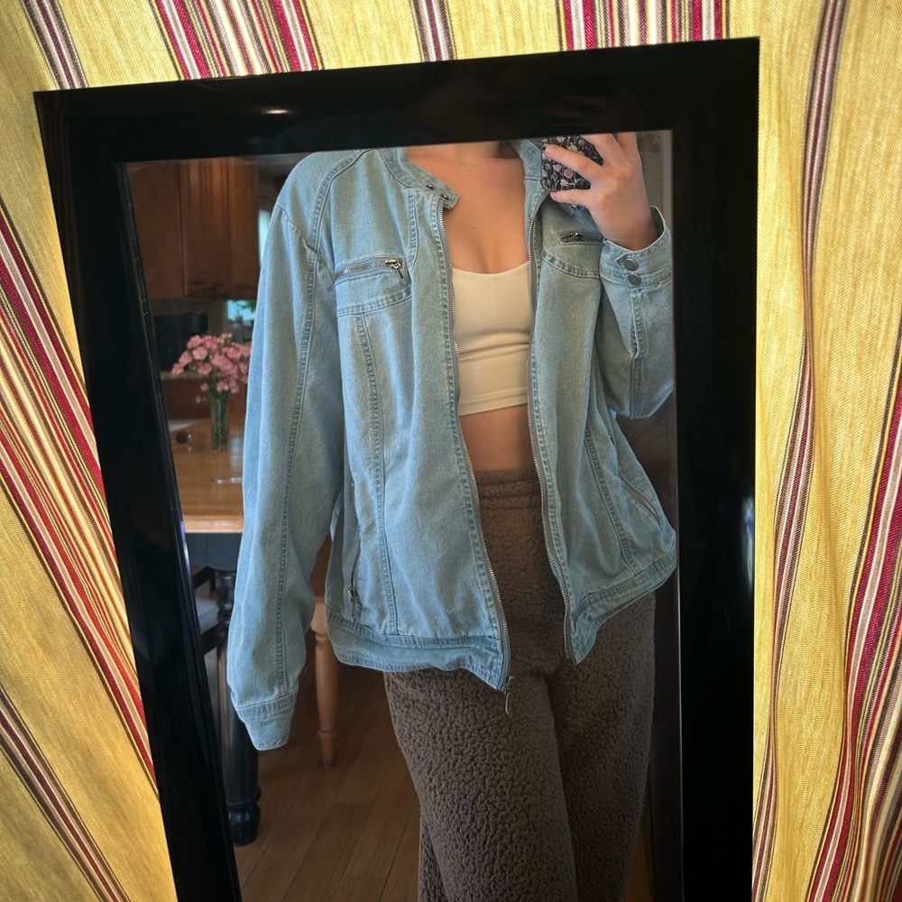 Denim jacket *